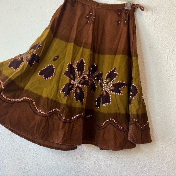 Y2K Wet Seal Corduroy Sequin Floral Midi Skirt Small - Picture 2 of 6